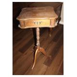 Antiqye 1 Drawer Pedestal Table