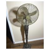 Deco Breeze Cantalonia  Metal Pedestal Floor Fan
