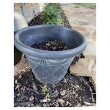 Plasticw Planter Pot 14 x 16
