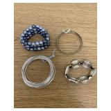 4pc Mixed bracelets as shown