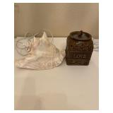 Vintage Large Shell Lamp 8 x 8 x 7 & Scentsational