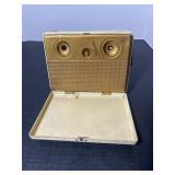 Vintage Silvertone 3260 Portable Tube Radio no kno