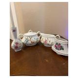 Royal Doulton Sugar & Crï¿½me Set, Vtg Flower Vase