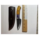 Handcrafted Fixed Blade Knife ï¿½ Two-Tone Wood Hanh