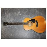 Yamaha 6 String Guitar