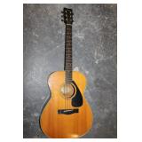 Yamaha 6 String Guitar