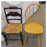 2 CHAIRS