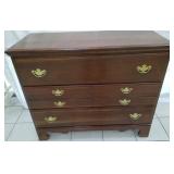42' WIDE 3 DRAWER DRESSER