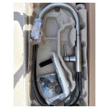 Delta Single-Handle Pull-Down Kitchen Faucet
