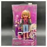 Goin' Out Cloe Bratz Passion 4 Fashion Doll