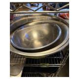 LOT OF ASSORTED SIZE STAINLESS STEEL BOWLS