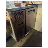 SINGLE DOOR UNDERCOUNTER FREEZER STAINLESS STEEL