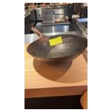Launch wok