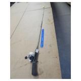Fishing Rod with DAIWA O9S Reel - Used Works