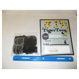 New Tiger Toes Sz S Dog Socks