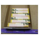 Lot - Queen Bee Travel Spray Eau de Parfum New