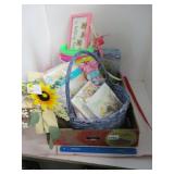 Group Easter Decor - Basket - Napkins - Tablecloth