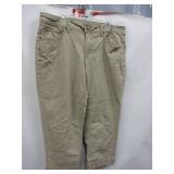 NEW WOMENS KHAKI CAPRI PANTS SIZE 12 FADED GLORY