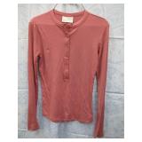 NEW WOMENS XS HENLEY UNIVERSAL THREADS