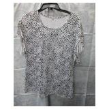 NEW WOMENS MEDIUM ANIMAL PRINT TOP