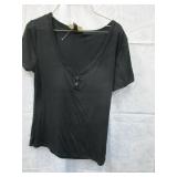 NEW WOMENS SMALL UNIVERSAL THREAD SHORT SLEEVE TOP
