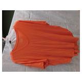 NEW WOMENS LARGE TEE *TIME N TRU
