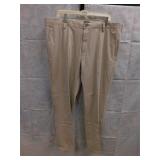 NEW MENS KHAKI DOCKERS PANTS 40x30 - STRAIGHT FIT