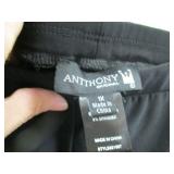 NEW WOMENS 1X PANTS BY ANTTHONYM CROP CASUAL