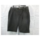 NEW WOMENS STRETCH JEAN SHORTS LARGE BY HUE