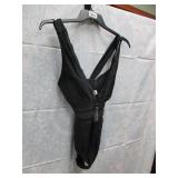 NEW WOMENS SWIM SUIT XL BY TEMPT ME