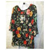NEW WOMENS TOP SIZE P2X BY ANTTHONY - FLORAL FLOWY