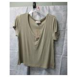 NEW WOMENS CASUAL TOP XL BY UNIVERSAL THREADS