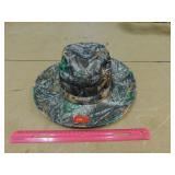 NEW ADULT CAMO SUN HAT *L/XL *SIGNATURES GENUINE