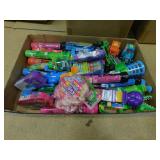 CANDY TOY LOT *MANY ASSORTED