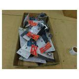NEW ROADPRO AUTO LIGHTBULB LOT *ASSORTED