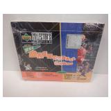 1996/97 COLLECTORS CHOICE BASKETBALL UNOPENED BOX