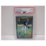 2001 TOPPS #726 ICHIRO SUZUKI RC PSA 8