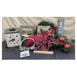 Primitive Christmas Decor
