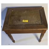 2 End Tables