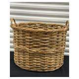 Rustic European Thick Woven Wicker Basket