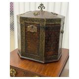 Decorative Hexagonal Accent Box Fleur dis Lis