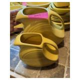 Dishware