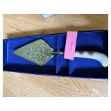 Cake Server