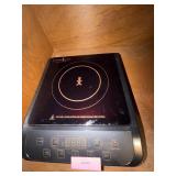 Food Scale Lot and Fry Pan
