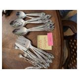 Oneida Utensils