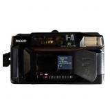 RICOH FF-70 FILM CAMERA WITH CASE