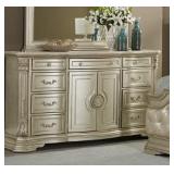 Antoinetta Dresser with Marble Top R$1527