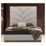 Laura King Velvet Bed R$1682
