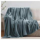 Nestl Cut Plush LightweightBed Blanket ï¿½ King#5