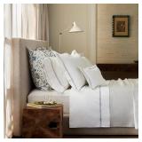 #8 Matouk Essex Duvet Cover King